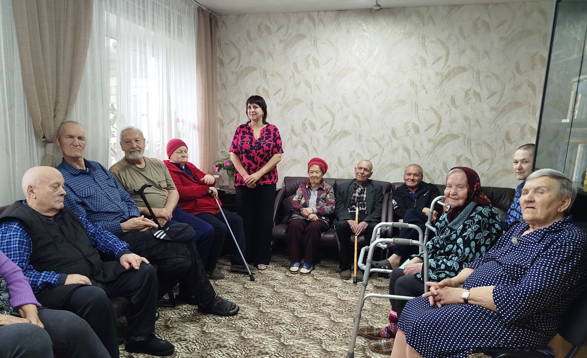 Поэтическая скамейка